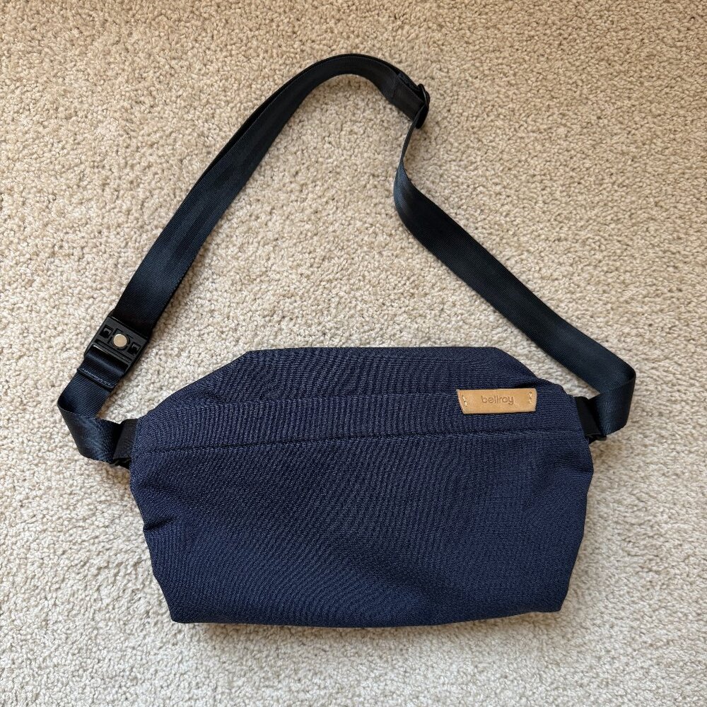 Bellroy Venture Sling 9L